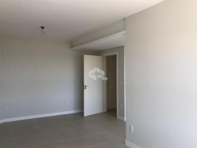 Apartamento à venda com dois 02 e suíte no Bairro Patronato em Santa Maria RS
