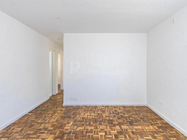 Apartamento à venda, Condomínio Petrópolis: Bairro Uberaba, CURITIBA PR