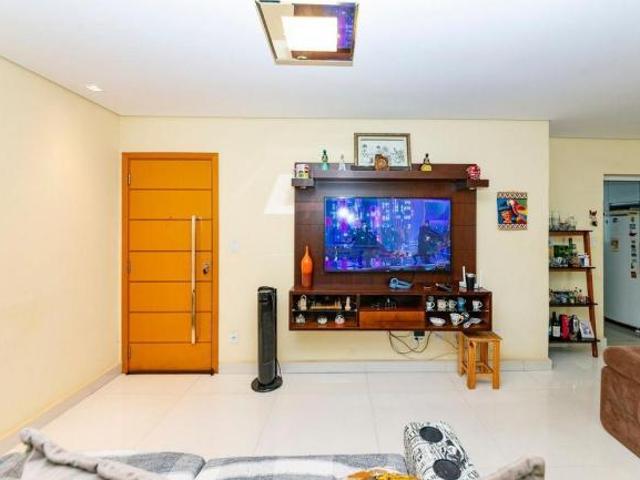 Apartamento à Venda Coração Eucarístico, 3 Quartos, 180 m2