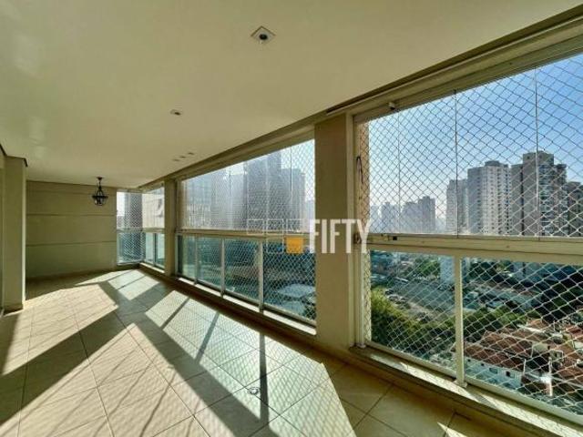 Apartamento à venda de 138m² com 3 suítes/Churrasqueira na Varanda/Infraestrutura para AC/Lazer Comp