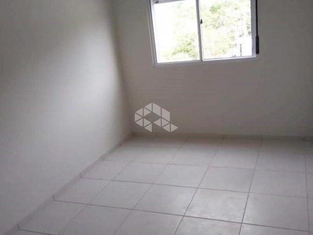 APARTAMENTO A VENDA DE 2 DORMITÓRIOS NO BAIRRO CHAPEU DO SOL