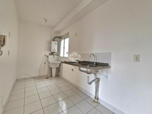 Apartamento á venda de 3 dormitórios 1 suíte e 1 vaga de garagem no bairro Humaitá