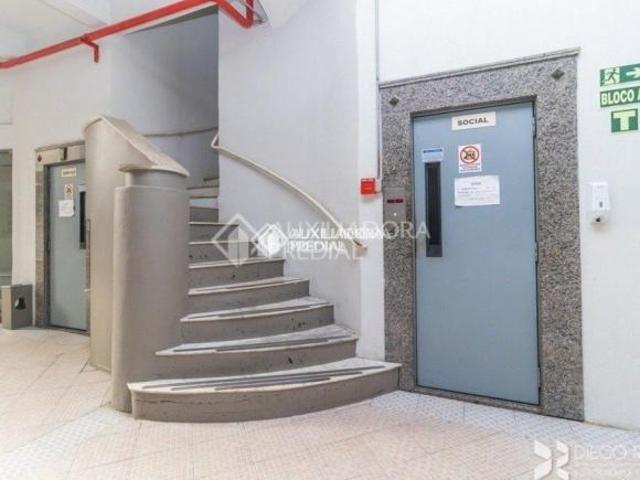 Apartamento à venda de 3 dormitórios no Bairro Santana