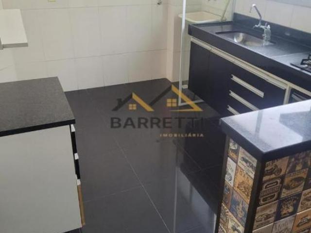 Apartamento à venda de 46m², com 2 quartos, 1 banheiro e uma vaga de garagem no
