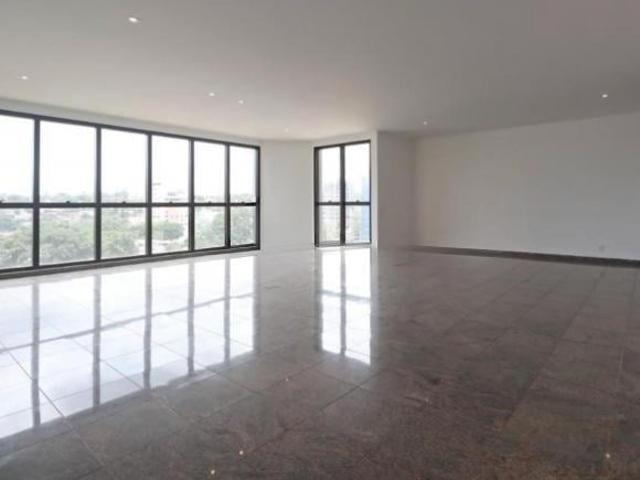 Apartamento à venda e locação 4 quartos no Cambuí em Campinas