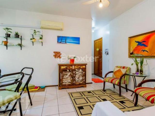 Apartamento à venda em Menino Deus com 58 m², 2 quartos