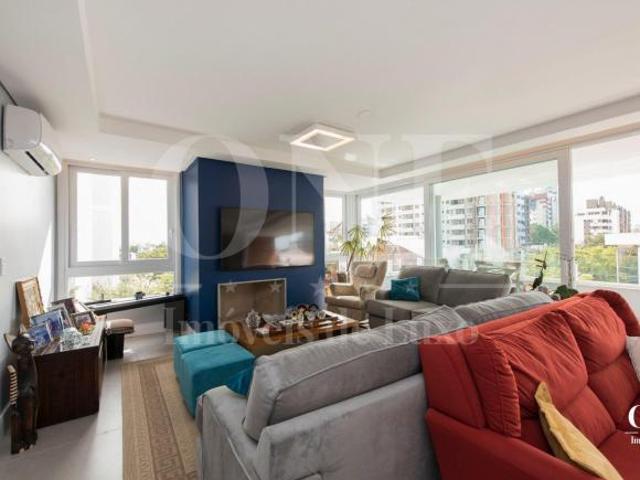 Apartamento à venda em Menino Deus