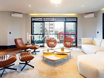 Apartamento á venda em Moema SP