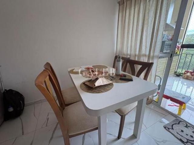 Apartamento à venda em Atibaia SP, 3 quartos, sendo 1 suíte, 2 salas, 2 banheiros, 2 vagas de garage