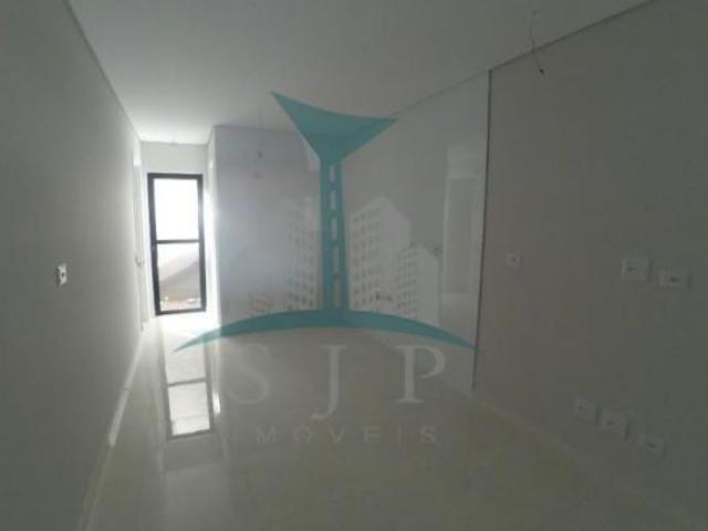 Apartamento à venda em Afonso Pena, São José dos Pinhais PR: 2 quartos, sala, banheiro, vaga de gara