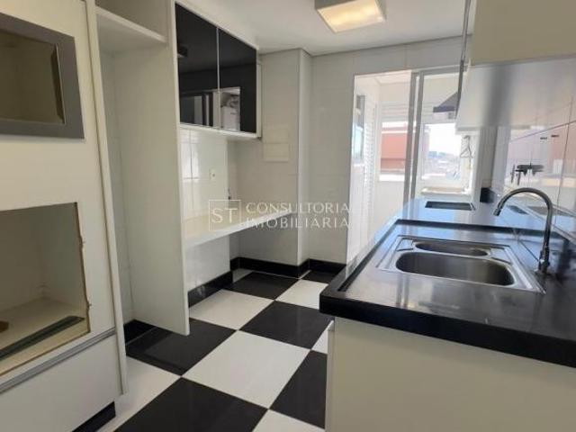 Apartamento à venda em Americana SP, Vila Frezzarim: 3 quartos, 1 suíte, 2 salas, 3 banheiros, 2 vag