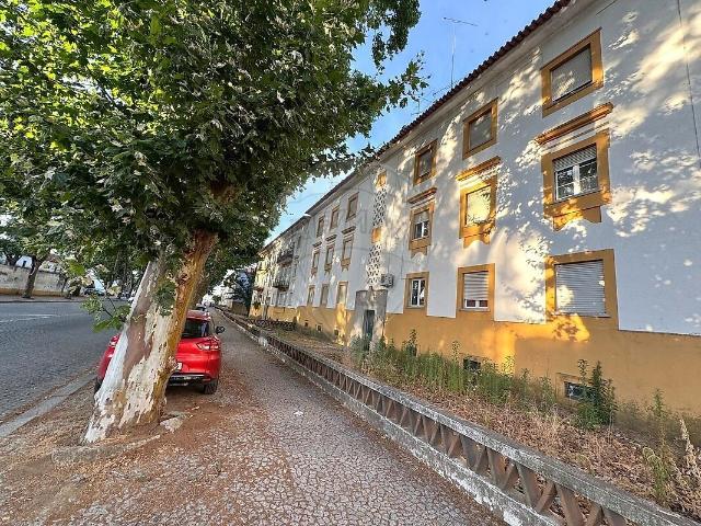 Apartamento à venda em Bacelo e Senhora da Saúde, Évora RE/MAX Portugal