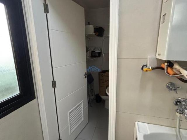 Apartamento à venda em Barueri, Condomínio Centro Comercial Alphaville, com 3 qu