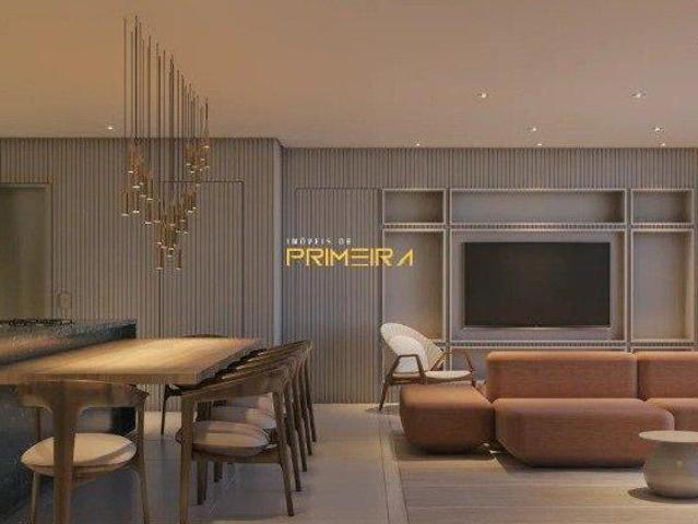 Apartamento à venda em Batel