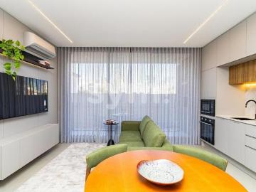 Apartamento à venda em Batel