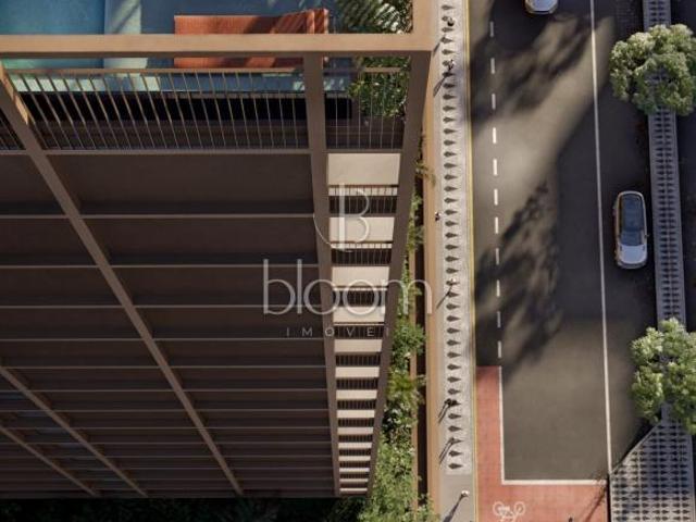 Apartamento à venda em Batel