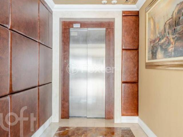 Apartamento à venda em Bela Vista com 257 m², 3 quartos, 3 suítes, 4 vagas