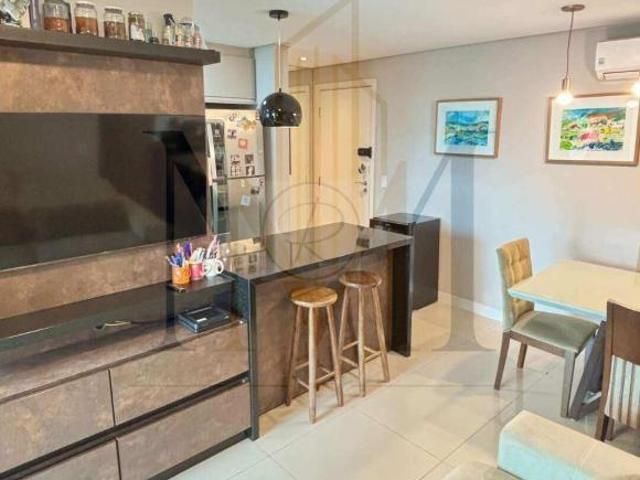 Apartamento à venda em Curitiba, Portão, com 2 quartos, 66m²