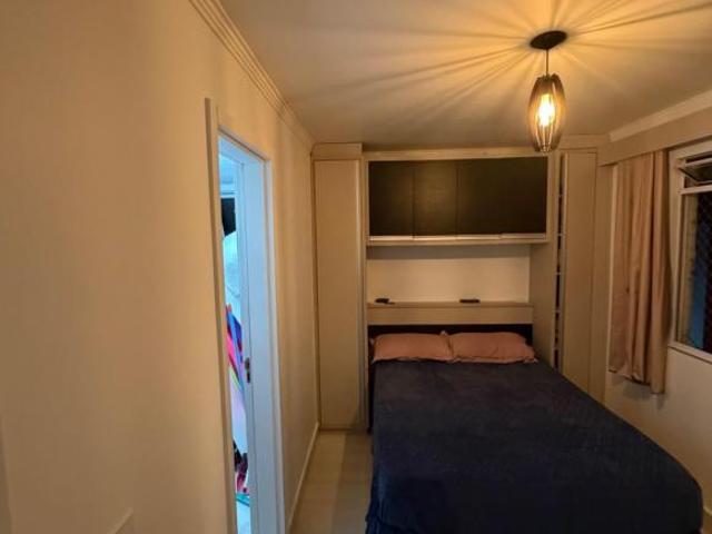 Apartamento à venda em Curitiba PR, no Campo de Santana: 2 quartos, 1 suíte, 1 sala, 2 banheiros, 1
