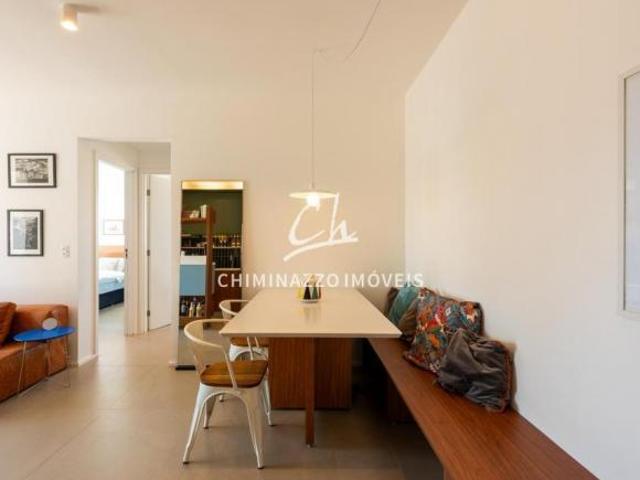 Apartamento à venda em Campinas, Centro, com 2 quartos, com 57 m², Quirino 779