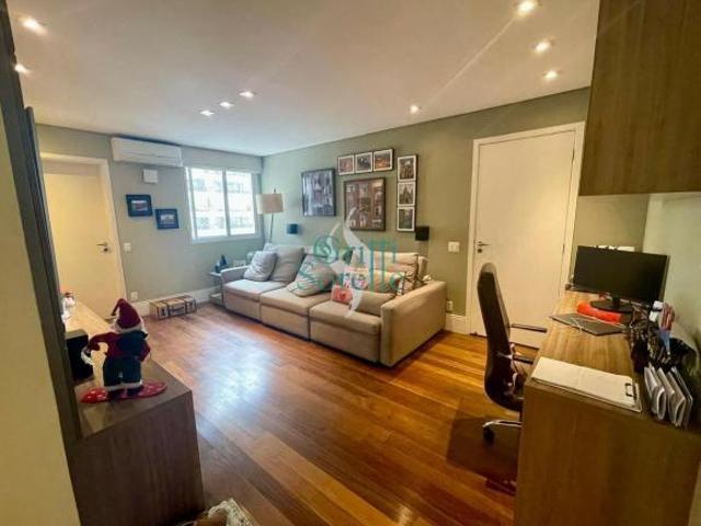 Apartamento à Venda em Campo Belo São Paulo/SP