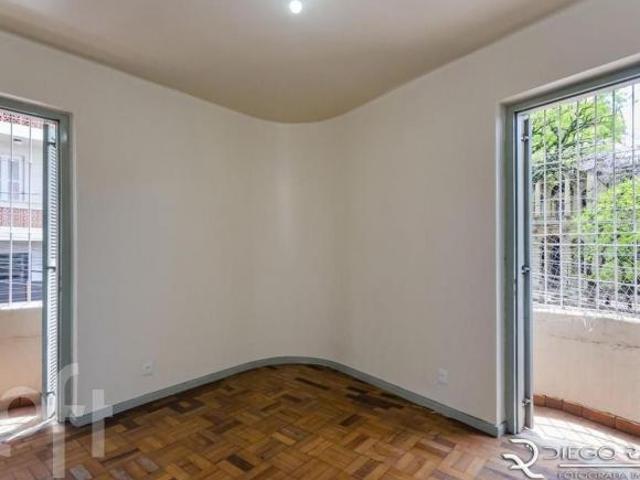 Apartamento à venda em Centro com 118 m², 3 quartos