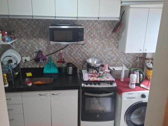 Apartamento à Venda em Cidade Nova Heliópolis, 2 dormitórios, sala, cozinha, banheiro, área de servi