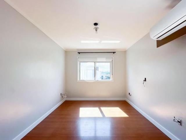 Apartamento à venda em Cinqüentenário