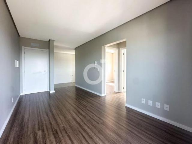 Apartamento à venda em Cinqüentenário