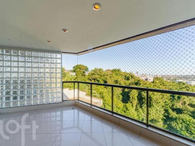 Apartamento à venda em Cristal com 205 m², 3 quartos, 3 suítes, 3 vagas