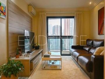 Apartamento à venda em excelente localização no miolo do Anália Franco com 112 m²