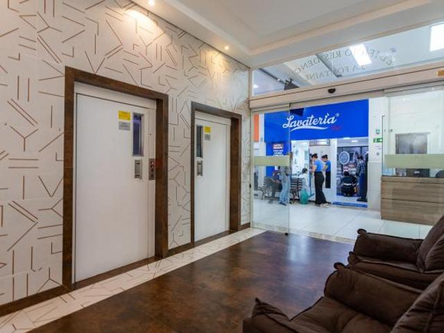 Apartamento a venda em frente à UTFPR Aceita AirBnb