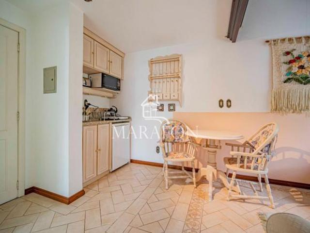 APARTAMENTO À VENDA EM GRAMADO COM DOIS DORMITÓRIOS!