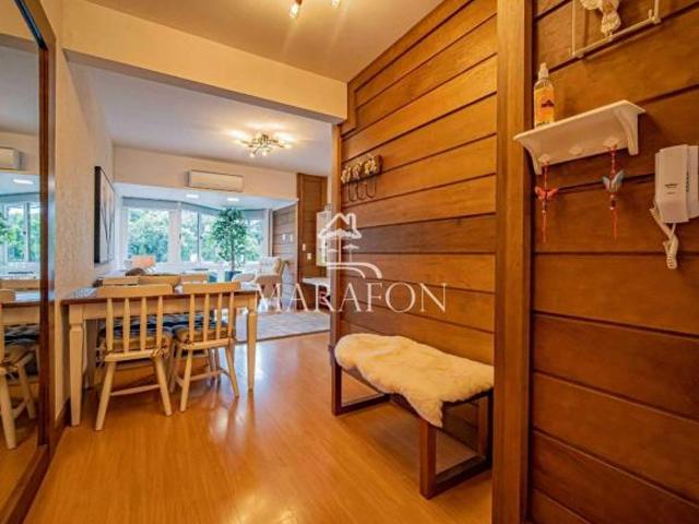 APARTAMENTO À VENDA EM GRAMADO COM UM DORMITÓRIO!