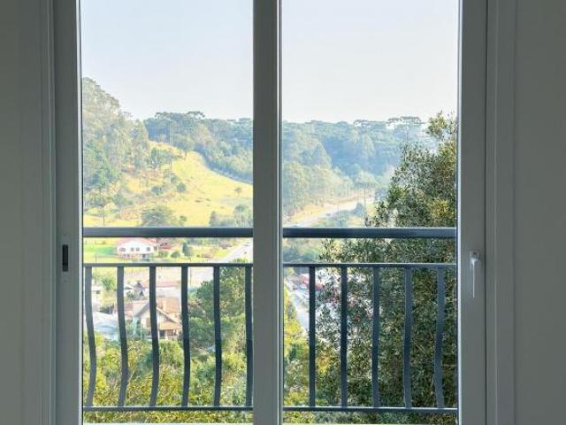 Apartamento à venda em Gramado, Ipê Amarelo, com 3 quartos, 107.2m²