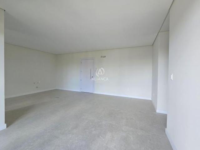 Apartamento à venda em Humaitá