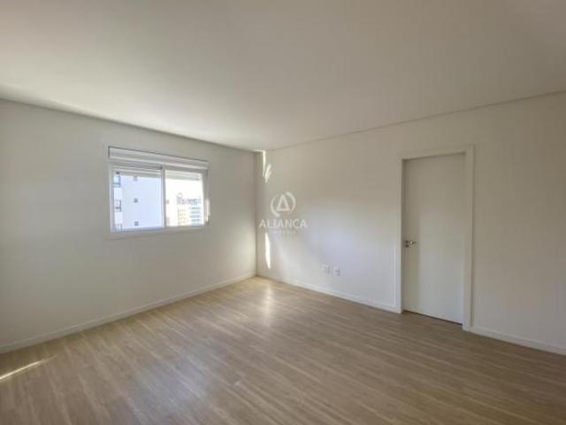 Apartamento à venda em Humaitá
