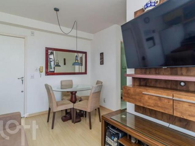 Apartamento à venda em Humaitá com 50 m², 2 quartos, 1 suíte, 1 vaga