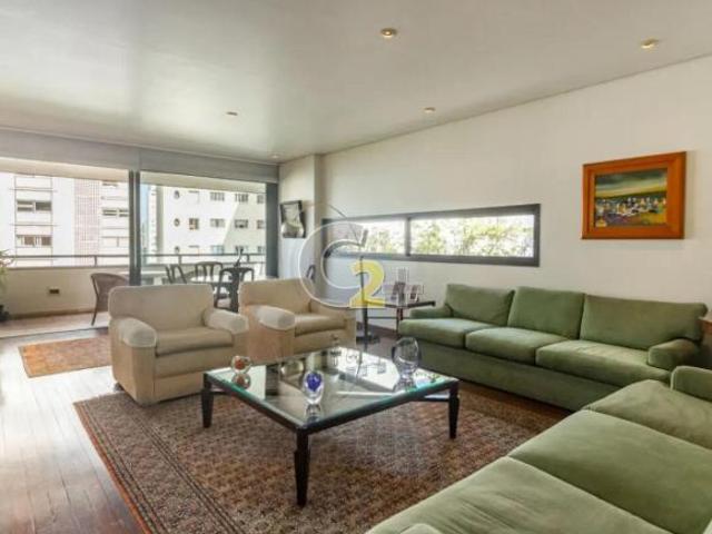 Apartamento à venda em Higienópolis com 3 quartos, 2 suítes e 3 vagas