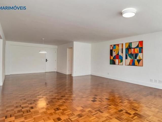 Apartamento à venda em Higienópolis, São Paulo SP: 3 quartos, 2 suítes, 2 salas, 4 banheiros, 2 vaga