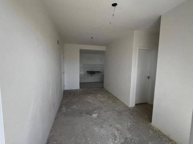 Apartamento à venda em Hortolândia, Parque Orestes Ôngaro, com 2 quartos, com 57 m²