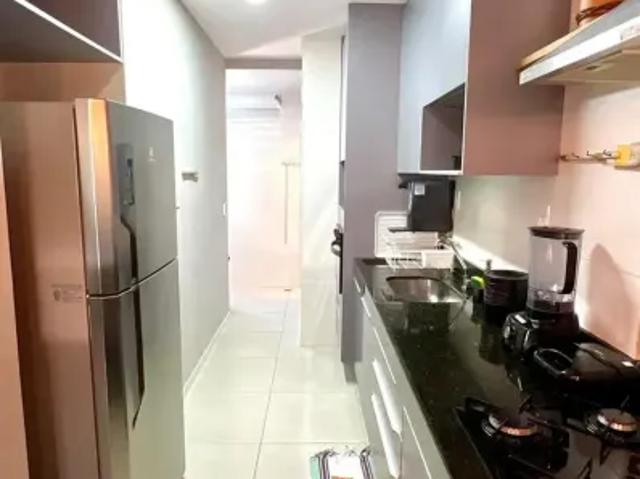 Apartamento a venda em Itacimirim com 3 quartos mobiliado varanda gourmet e condomínio pé na areia