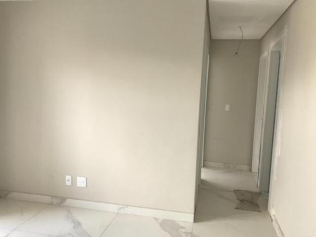 Apartamento à venda em Itapoã