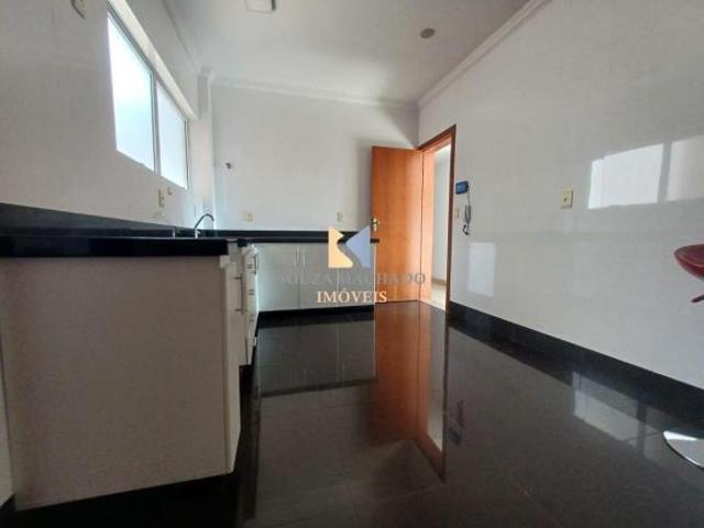 Apartamento à venda em Itapoã