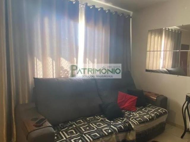 Apartamento à venda em Jaguariúna SP: 2 quartos, 1 sala, 1 banheiro, 1 vaga de garagem Imperdível