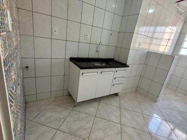 Apartamento à Venda em Laranjeiras Caieiras, 2 Dorms, 50m²