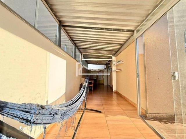 Apartamento à venda em Letícia