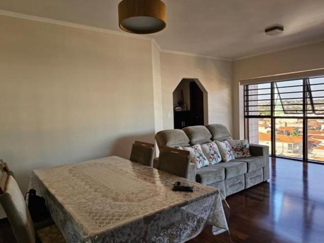 Apartamento à venda em localização privilegiada: 2 quartos, 1 suíte, 3 salas, 3 banheiros, 1 vaga, 1