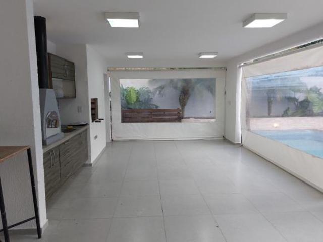Apartamento à venda em Paisagem Renoir com 320 m², 4 quartos, 4 vagas