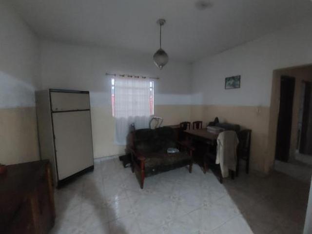 Apartamento à venda em Parque Sao Vicente com 208 m², 0 quartos, 2 vagas